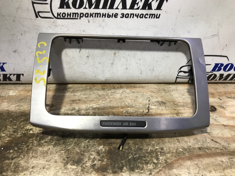 Рамка магнитофона Volkswagen Passat WVW2223C29E025 BWS