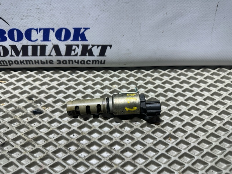 Клапан VVTI Toyota Voxy 2009 ZRR70W 3ZR-FE