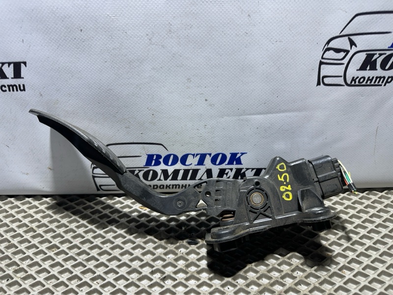 Педаль газа Mitsubishi Outlander CW6W 6B31