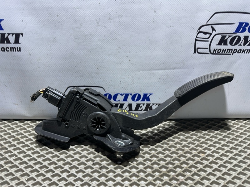 Педаль газа Mazda Atenza GHEFW LF-VD