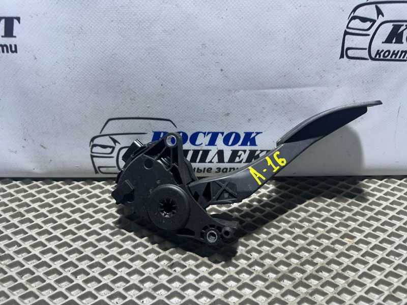 Педаль газа Nissan Murano PNZ51 VQ35DE