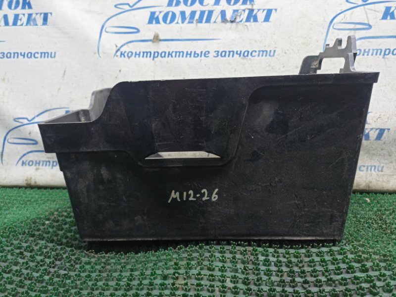 Полка под аккумулятор Mitsubishi Pajero V93W 6G72