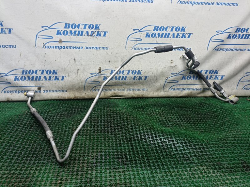 Шланг кондиционера Volkswagen Golf V WVWZZZ1KZ6U010371 BLF