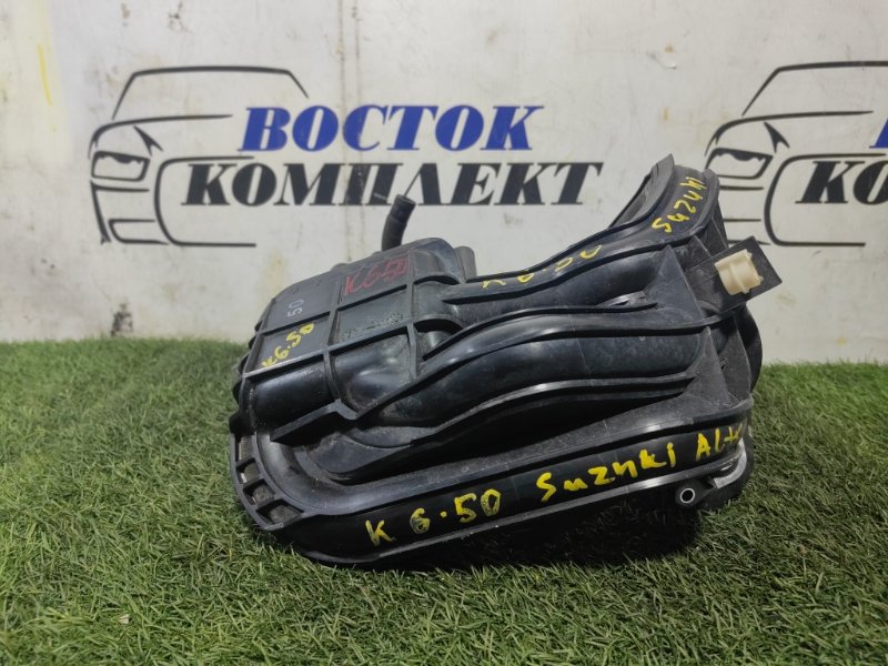 Коллектор впускной Suzuki Alto HA25S K6A