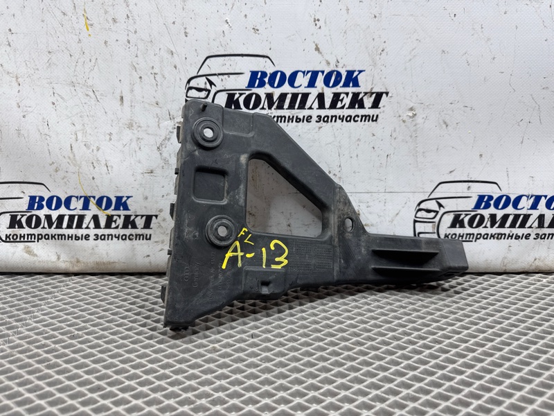 Клипса бампера Audi A6 2006 AUK перед лев