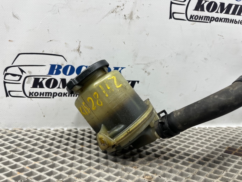 Бачок гидроусилителя Toyota Voxy 2006 AZR65 1AZ-FSE