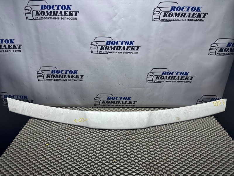 Молдинг капота Honda Partner GJ3 L15A