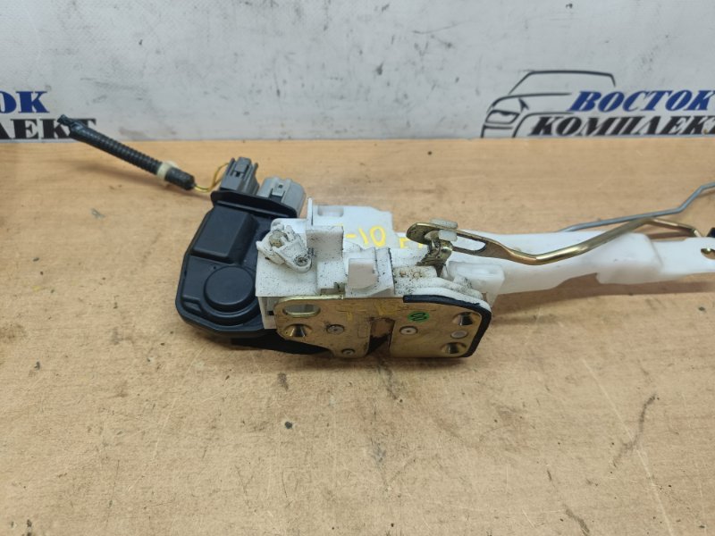 Замок дверной Honda CR-V RD4 K20A перед лев