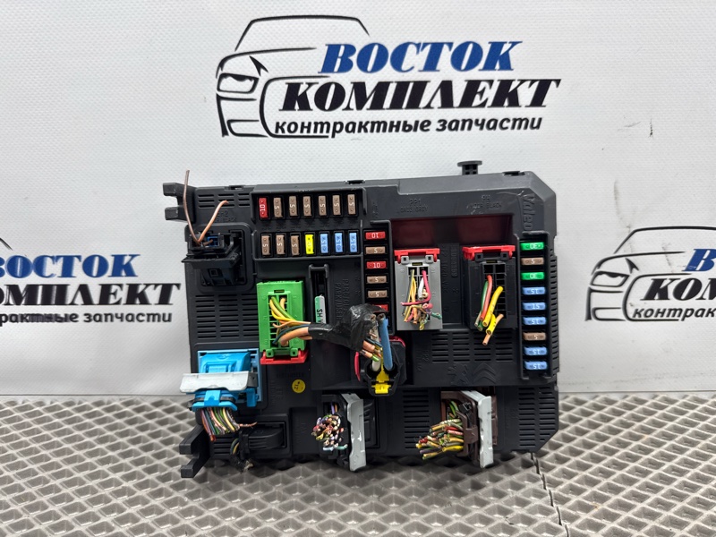 Блок предохранителей Peugeot 208 2013 A9 EP6C