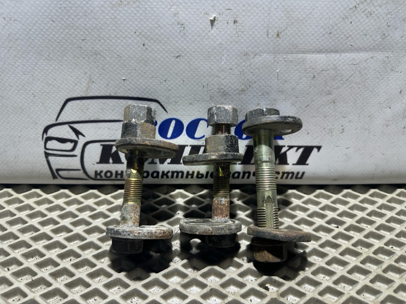 Болт развальный Toyota Crown 2002 JZS173 1JZ-GE