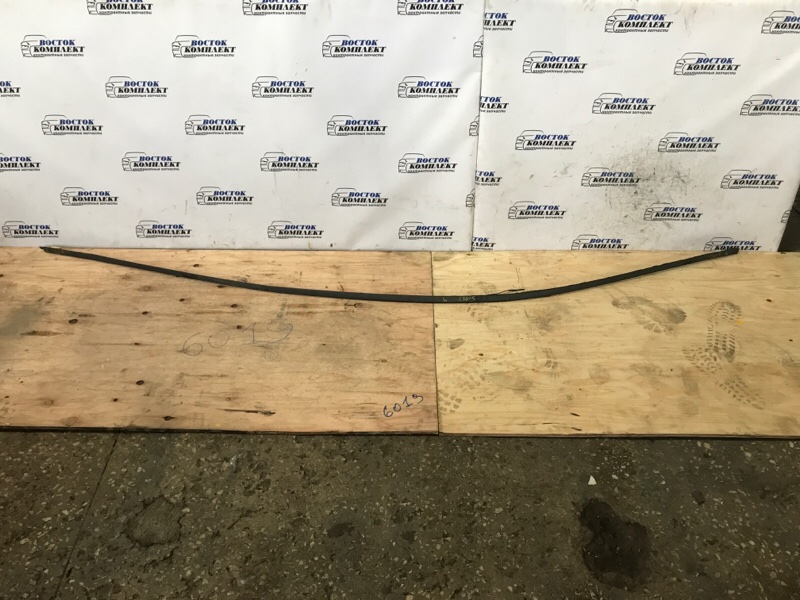 Молдинг крыши Honda Stream RN7 R18A лев