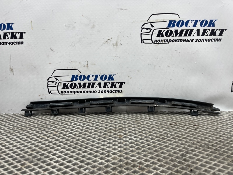 Клипса бампера BMW Z4 2003 E85 M54 перед прав