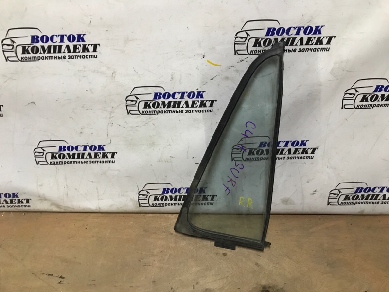 Форточка двери Toyota Hilux Surf 1995 KZN130 1KZ- зад прав