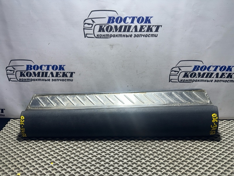 Накладка порога Mazda Atenza 2003 GG3S L3 перед прав