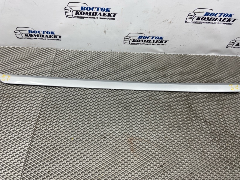 Молдинг на дверь Volvo S40 2005 MS68 B5254T3 перед лев