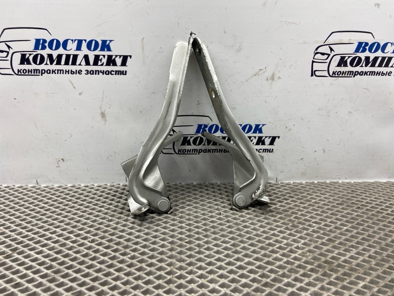 Петля капота Nissan AD VY12 HR15DE
