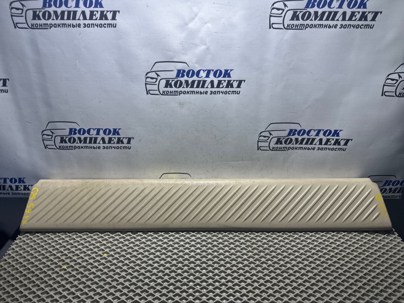 Накладка порога Mazda MPV 2004 LW3W L3-VE зад прав