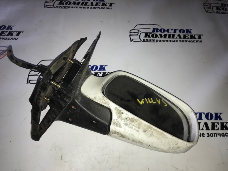 Зеркало боковое Toyota Will VS 2001 ZZE127 1ZZ-FE прав