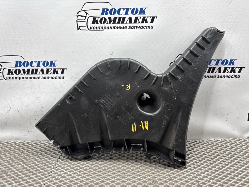 Клипса бампера Volvo V60 2015 FW48 B4164T зад лев