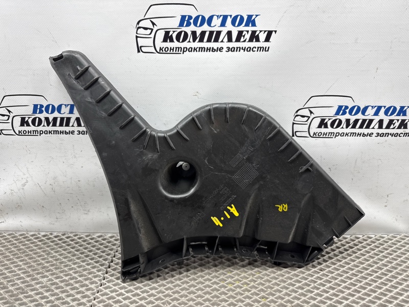 Клипса бампера Volvo V60 2015 FW48 B4164T зад прав