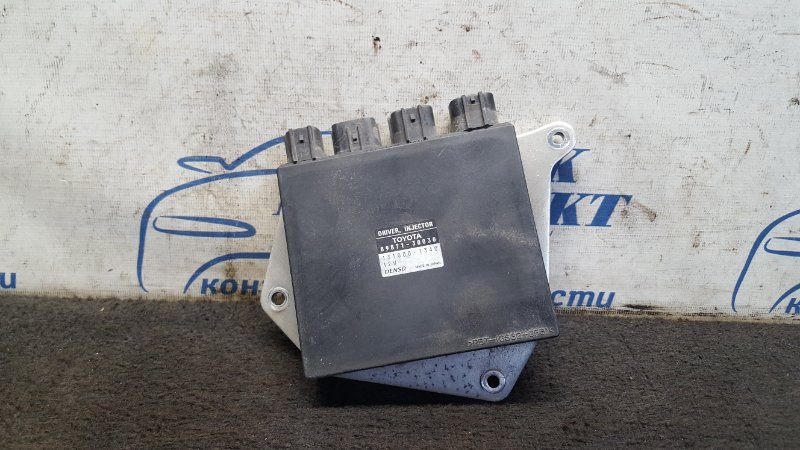 Блок управления форсунками Toyota Mark X GRX120 4GR-FSE