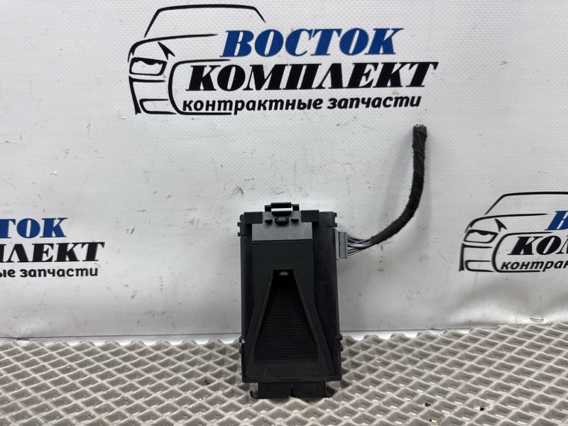 Камера переднего вида Volvo V60 2015 FW48 B4164T