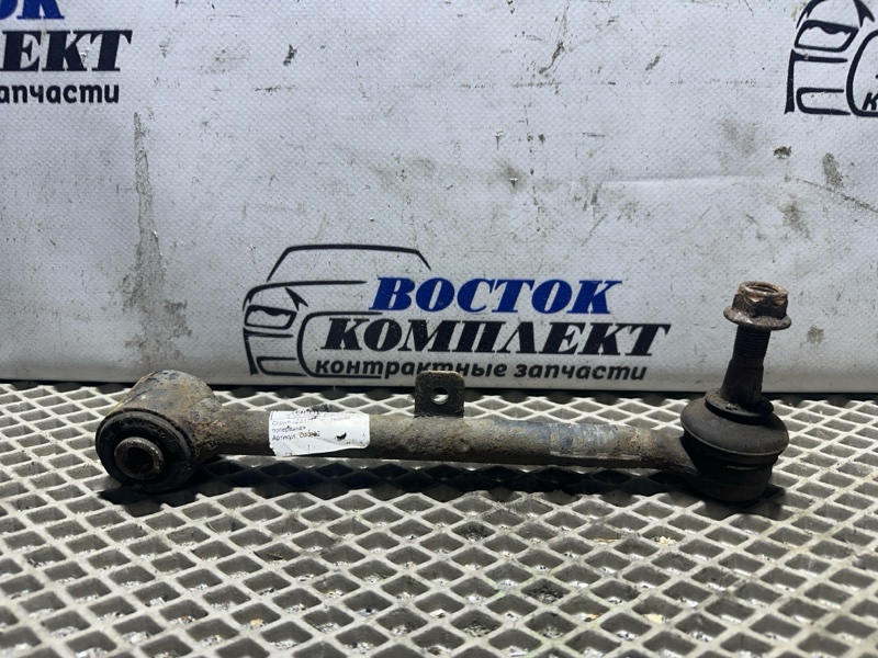 Тяга задняя Toyota Crown 2000 JZS171 1JZ-GE зад прав