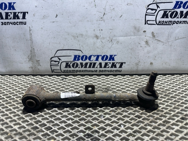 Тяга задняя Toyota Crown 2000 JZS171 1JZ-GE зад лев