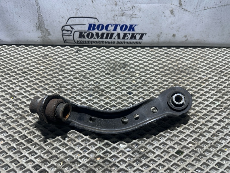 Рычаг подвески Nissan Cube 2004 BZ11 CR14DE перед прав