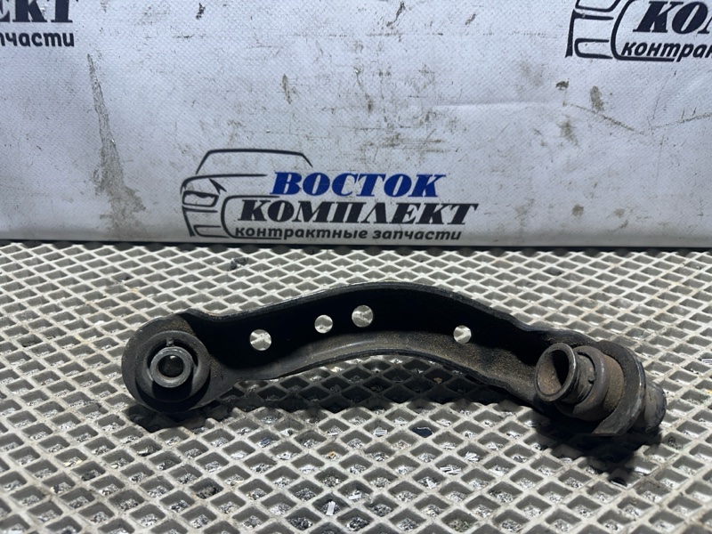 Рычаг подвески Nissan Cube BZ11 CR14DE перед прав