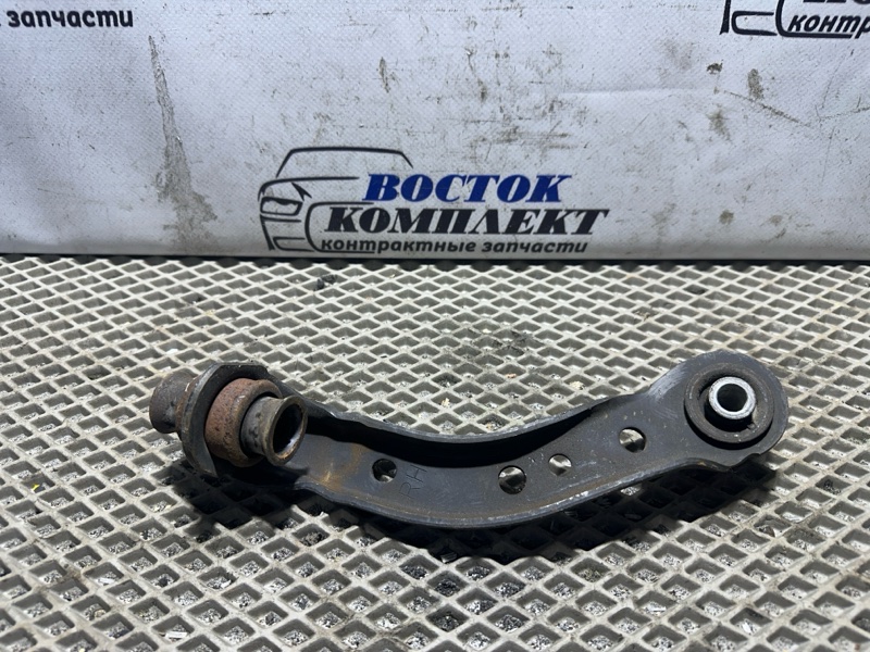 Рычаг подвески Nissan Cube BZ11 CR14DE перед прав