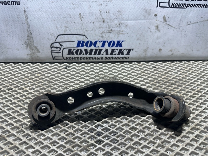 Рычаг подвески Nissan Cube BZ11 CR14DE перед прав