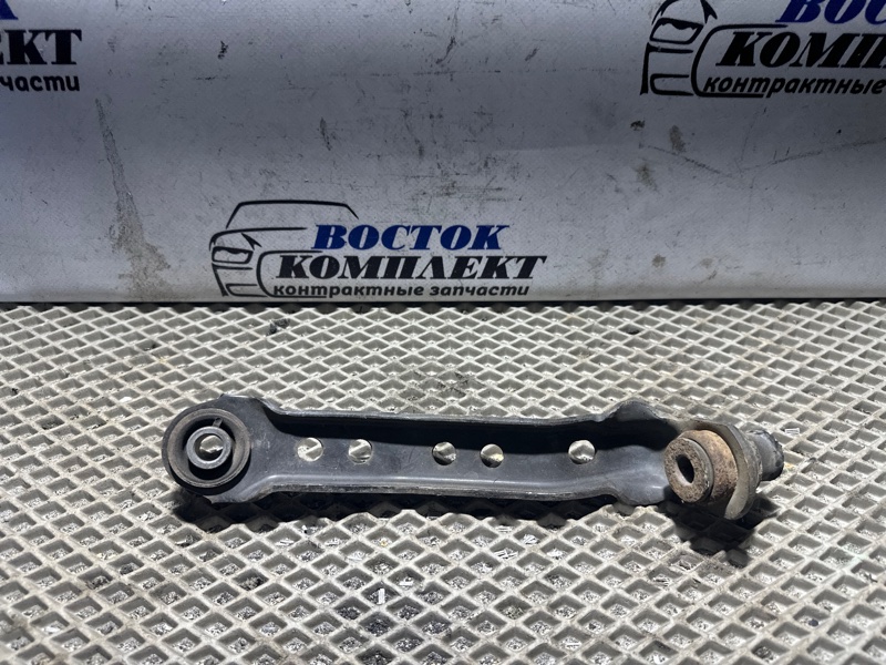 Рычаг подвески Nissan Cube 2008 BZ11 CR14DE перед лев