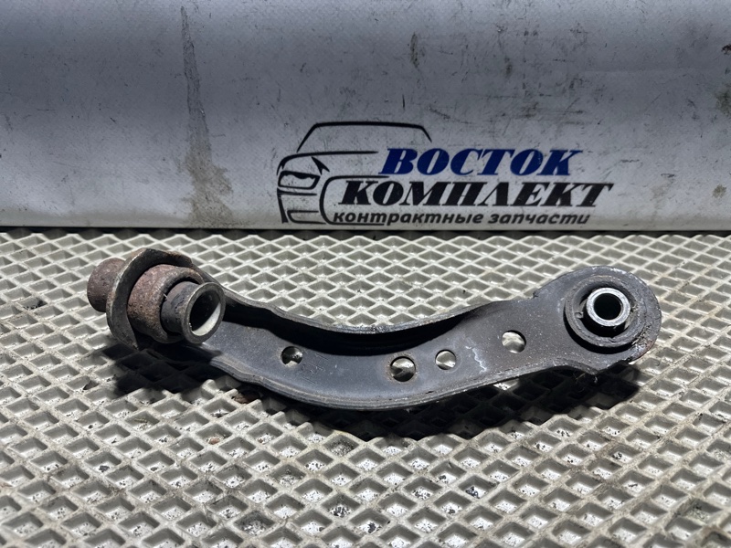 Рычаг подвески Nissan Cube 2010 Z12 HR15DE перед прав