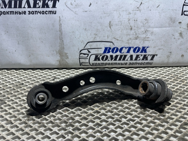 Рычаг подвески Nissan March 2004 AK12 CR12DE перед прав