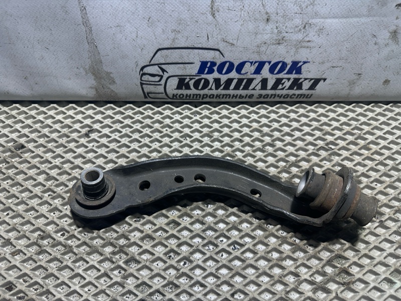 Рычаг подвески Nissan March AK12 CR12DE перед прав