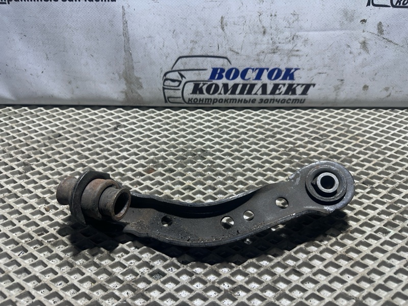 Рычаг подвески Nissan Cube BZ11 CR14DE перед прав