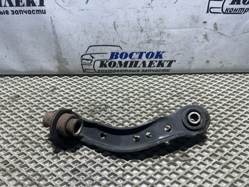 Рычаг подвески Nissan Tiida C11 HR15DE перед прав