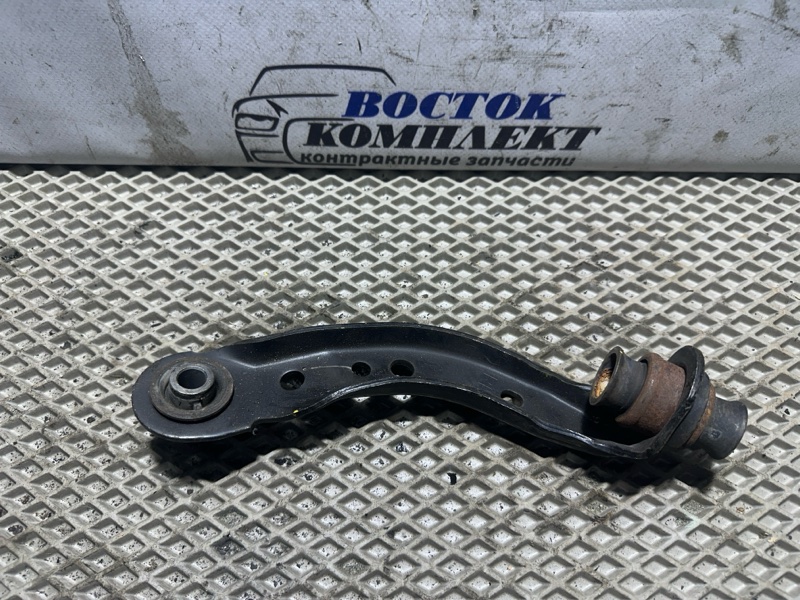 Рычаг подвески Nissan March AK12 CR12DE перед прав