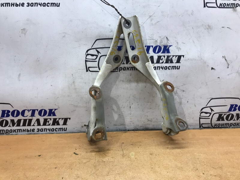 Петля капота Honda Stepwgn RK1 R20A