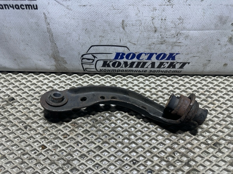 Рычаг подвески Nissan March AK12 CR12DE перед прав