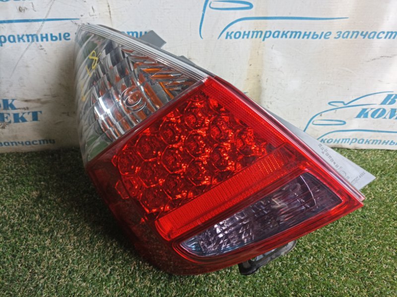 Фонарь стоп-сигнала Honda Fit 2005 GD1 L13A лев