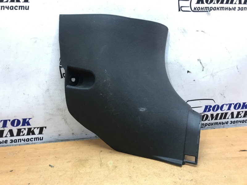 Обшивка стойки кузова Toyota Wish ZNE10G 1ZZ-FE перед прав