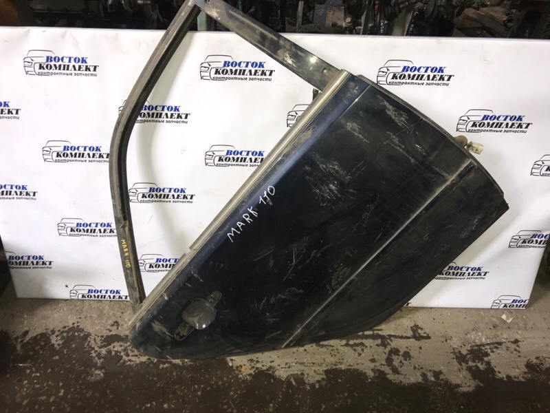 Дверь боковая Toyota Mark II GX110 1G-FE зад прав