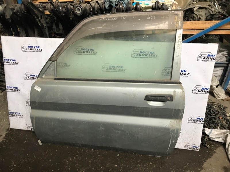 Дверь боковая Mitsubishi Pajero iO 1999 H66W 4G93 перед лев