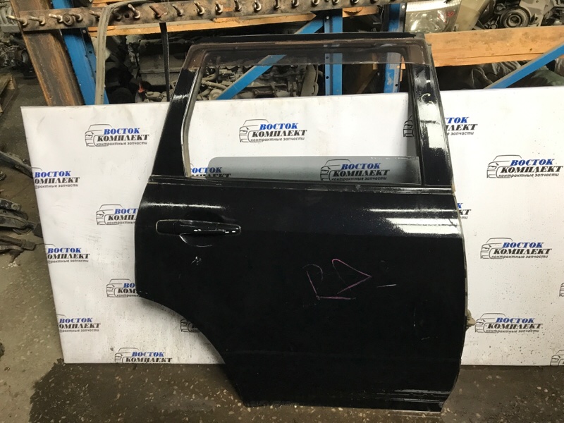 Дверь боковая Mitsubishi Airtrek CU2W 4G63 зад прав