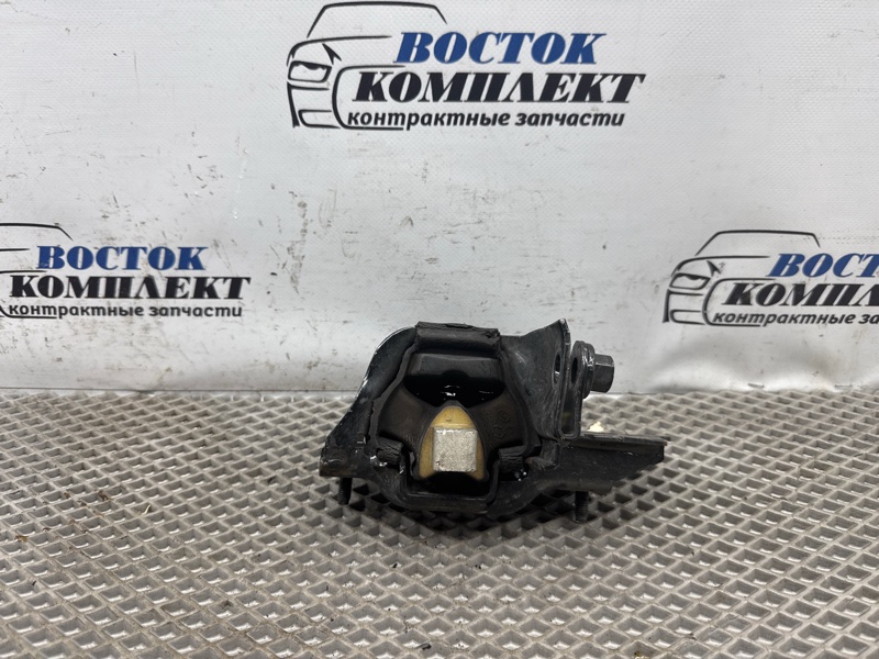 Подушка двигателя Volkswagen Polo 2010 6R1 CBZB лев