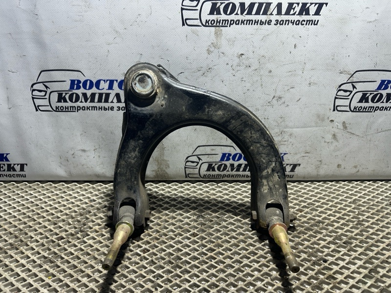 Рычаг подвески Mitsubishi Galant EA7A 4G94 перед лев