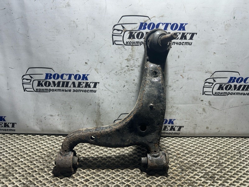 Рычаг подвески Toyota Crown 2002 JZS173 1JZ-GE зад прав