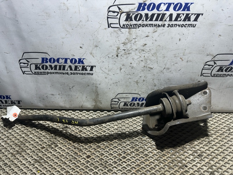 Тяга реактивная передняя Mitsubishi Pajero Mini H58A 4A30T перед лев